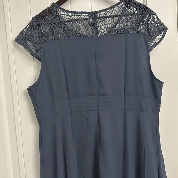 FLY CURVY Dress BNWT - Picture 4 of 13